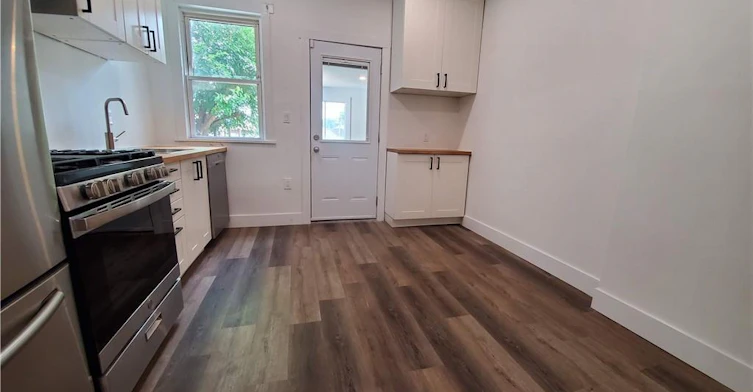 1-198 Sherman Avenue N, Hamilton, ON, L8L 6M9 - 5