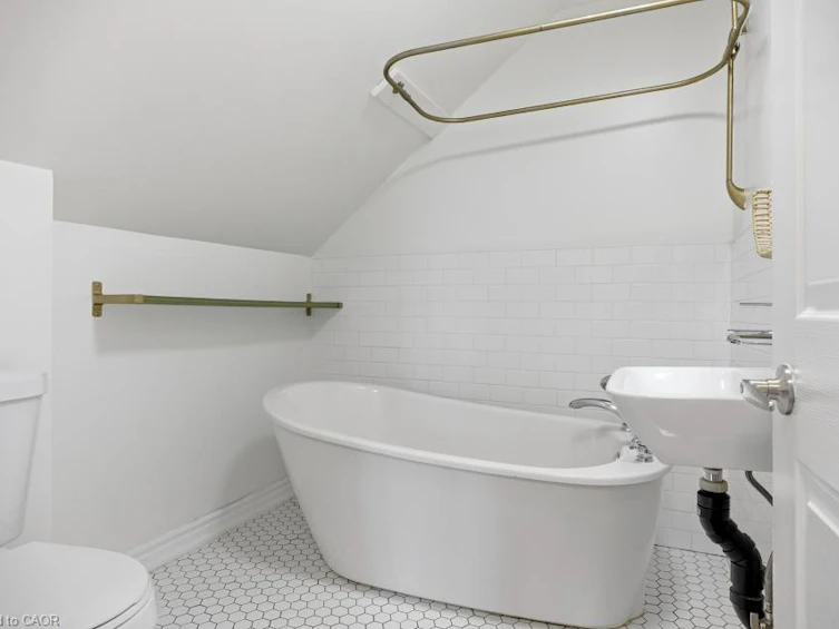 42 Palace Street, London, ON, N6B 3A7 - 22