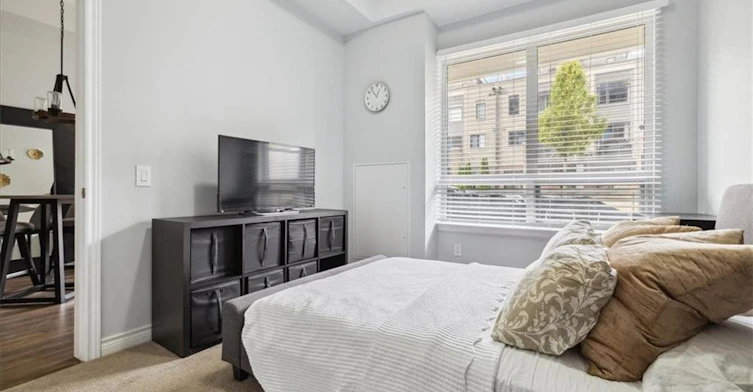 102-40 Esplanade Lane, Grimsby, ON, L3M 0G9 - 20