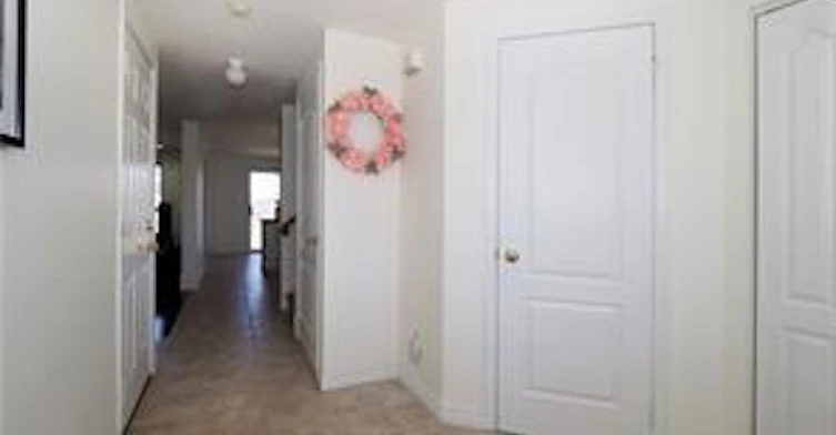 545 Chesapeake Crescent, Waterloo, ON, N2K 4G2 - 5