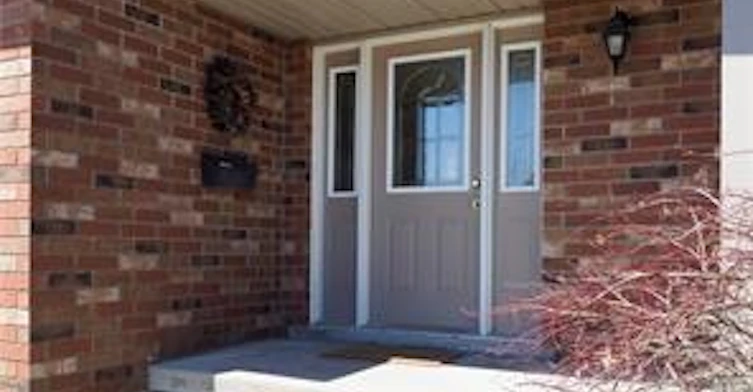 545 Chesapeake Crescent, Waterloo, ON, N2K 4G2 - 2