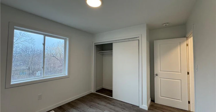 Main-127 Highriver Trail, Welland, ON, L3C 0H6 - 18