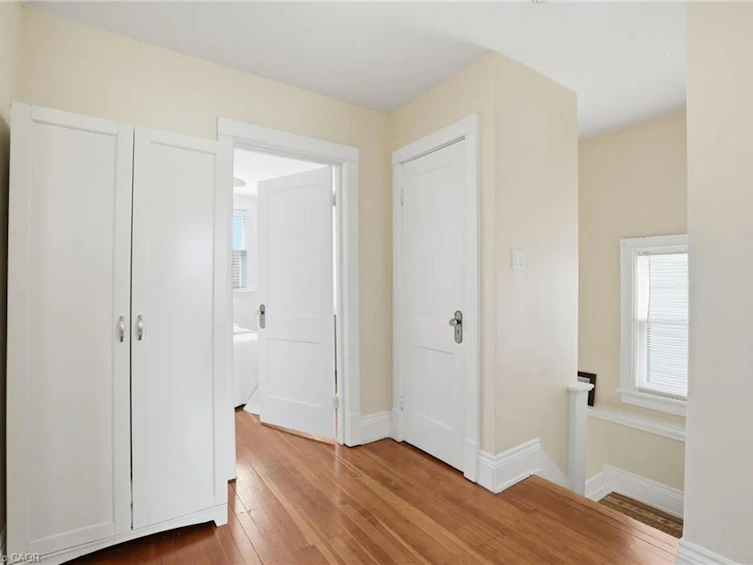 223 Park Row S, Hamilton, ON, L8K 2K4 - 19