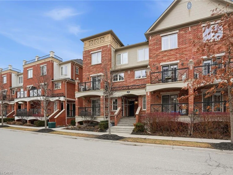 13-2464 Post Road, Oakville, ON, L6H 0J2 - 2