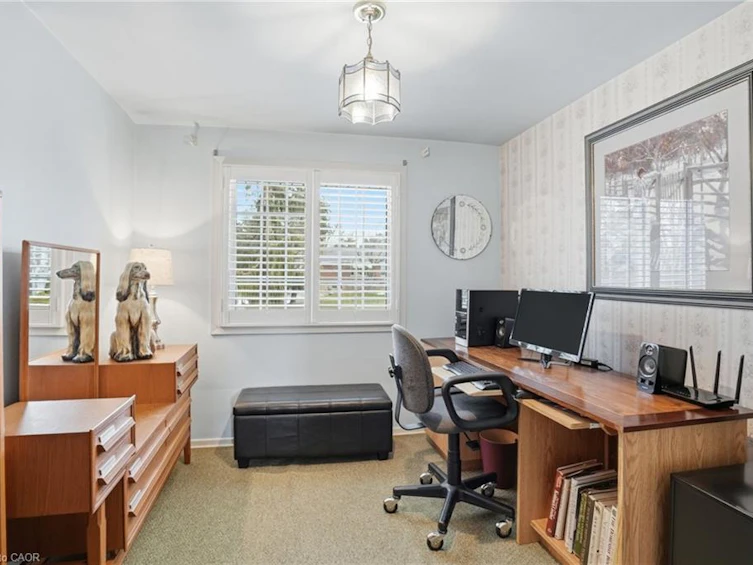 1 Thorncrest Boulevard, Hamilton, ON, L9H 7L1 - 28