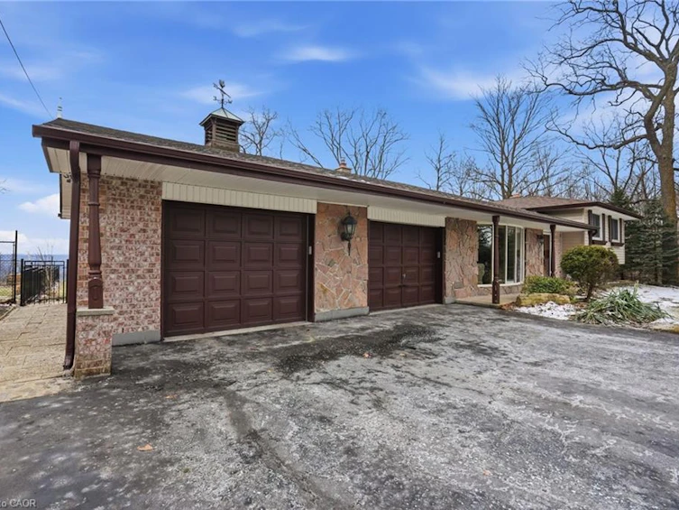 1 Thorncrest Boulevard, Hamilton, ON, L9H 7L1 - 7
