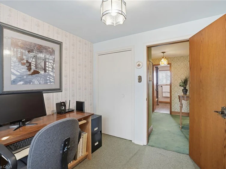 1 Thorncrest Boulevard, Hamilton, ON, L9H 7L1 - 29
