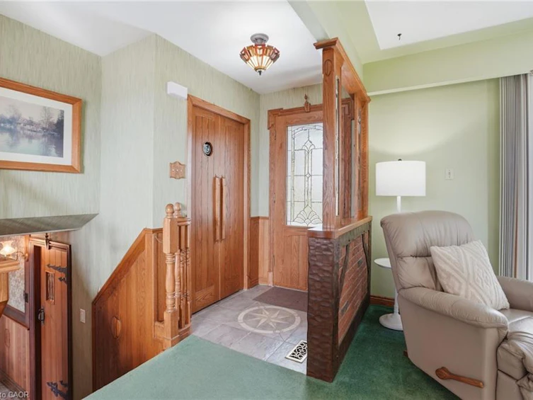 1 Thorncrest Boulevard, Hamilton, ON, L9H 7L1 - 18