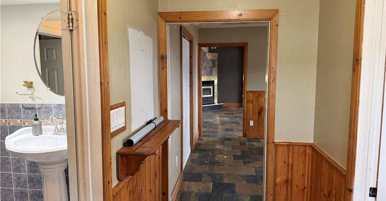 1817 Regional Road 97, Hamilton, ON, L9H 5E3 - 5