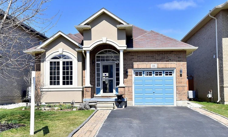 21 Guest Street