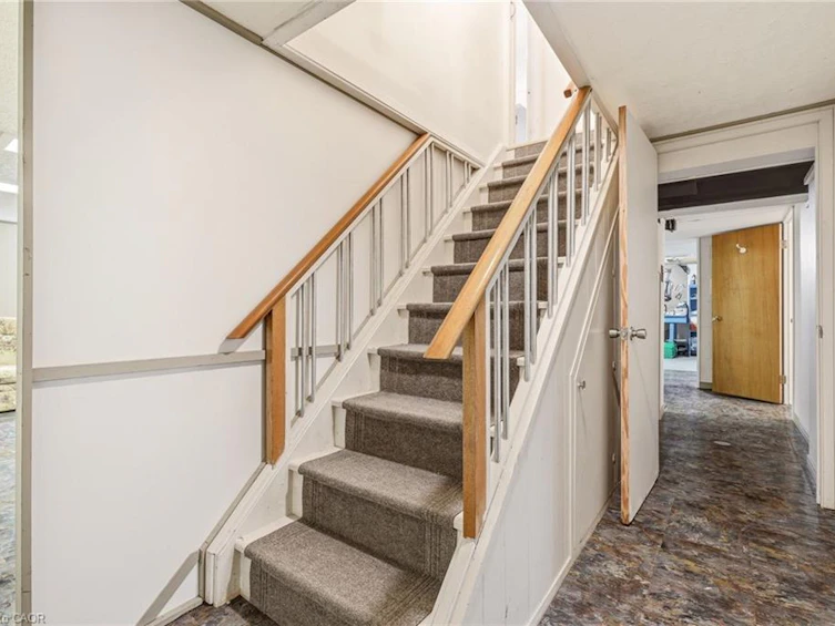 192 Ewen Road, Hamilton, ON, L8S 3C9 - 31