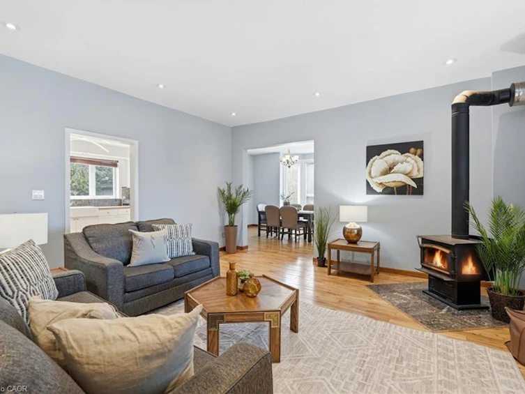 864 Highway 8, Hamilton, ON, L8E 5J3 - 6