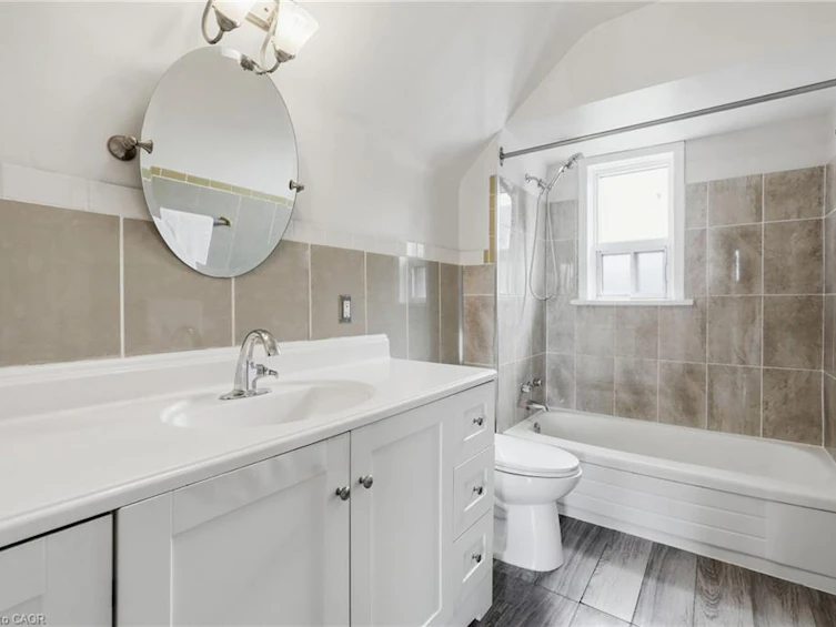 864 Highway 8, Hamilton, ON, L8E 5J3 - 31