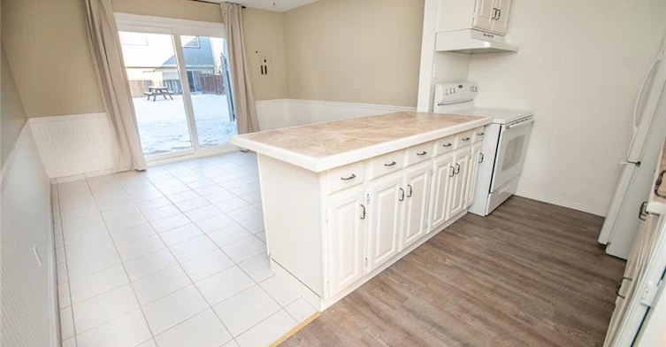 6-8646 Willoughby Drive, Niagara Falls, ON, L2G 6X7