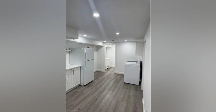 Lower-18 Cyprus Drive, Kitchener, ON, N2M 4R5 - 9