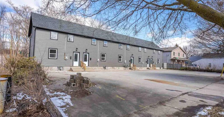 57 Winniett Street, Brantford, ON, N3T 1M6 - 12