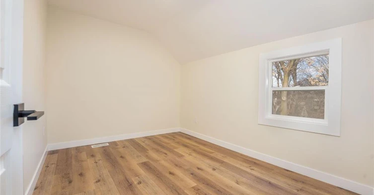 57 Winniett Street, Brantford, ON, N3T 1M6 - 9