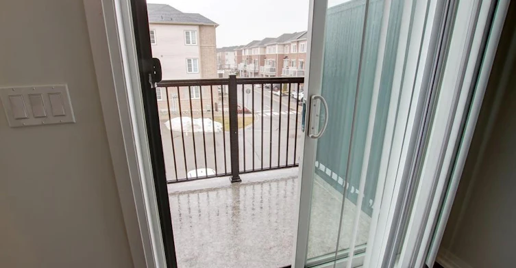 203-1202 Main Street E, Milton, ON, L9T 9K8 - 9