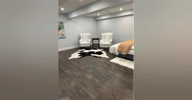 212 Courtland Street, Blue Mountains, ON, L9Y 4E4 - 32