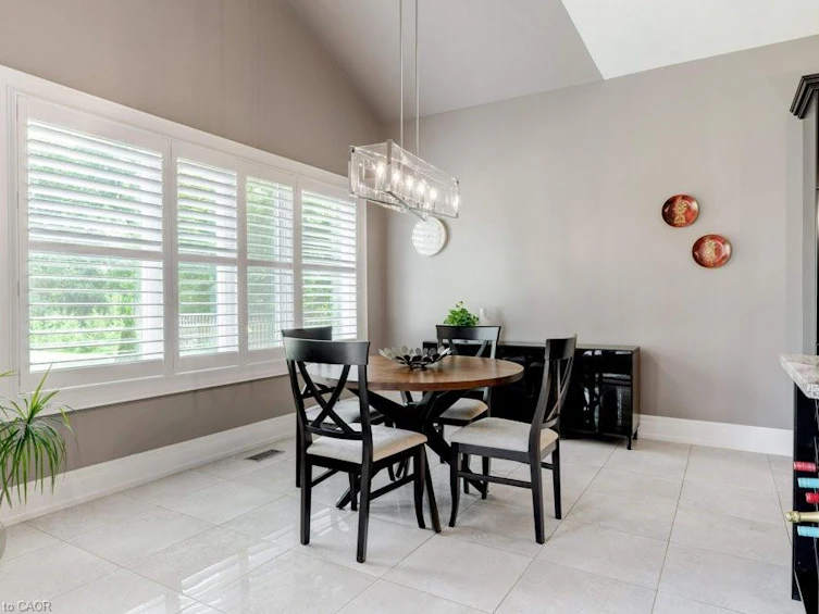 2462 Sideroad 2, Burlington, ON, L7P 0H1 - 16