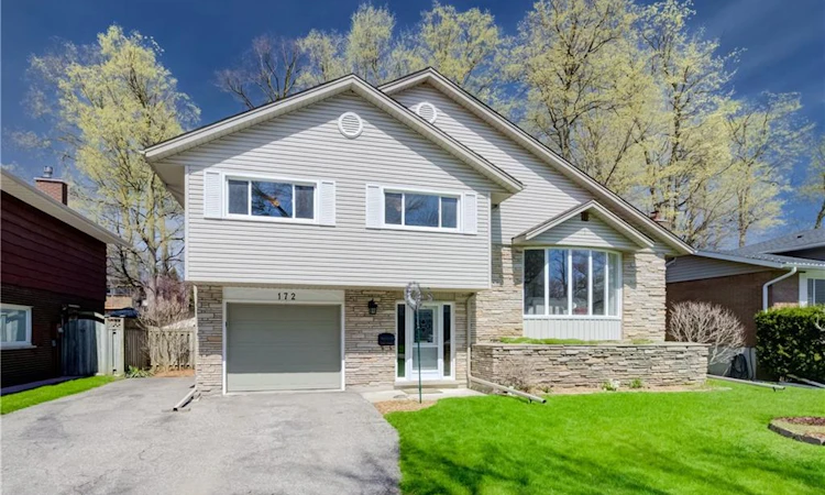 172 Rennie Drive