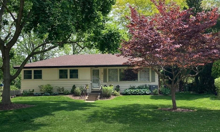 5 Mayfair Avenue