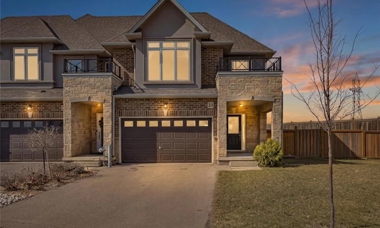 23 Pinot Crescent