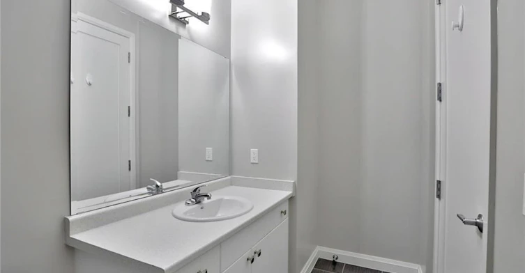 204-112 King Street E, Hamilton, ON, L8N 1A8 - 16