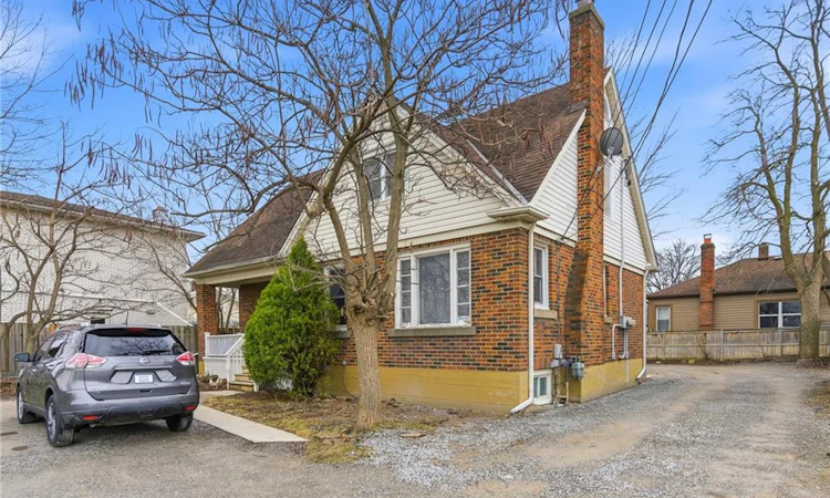 140 Eastchester Avenue