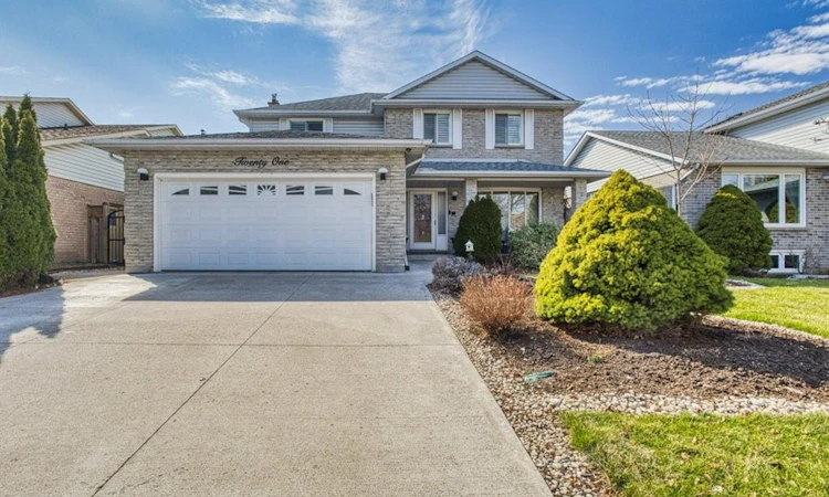 21 Bascary Crescent
