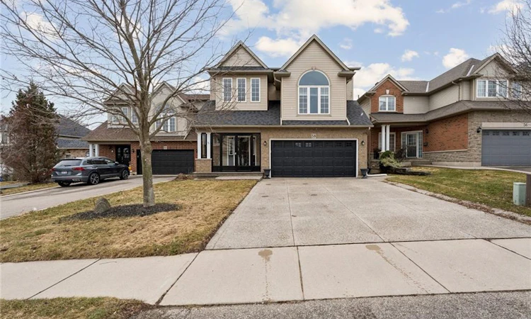 58 Whiterock Avenue