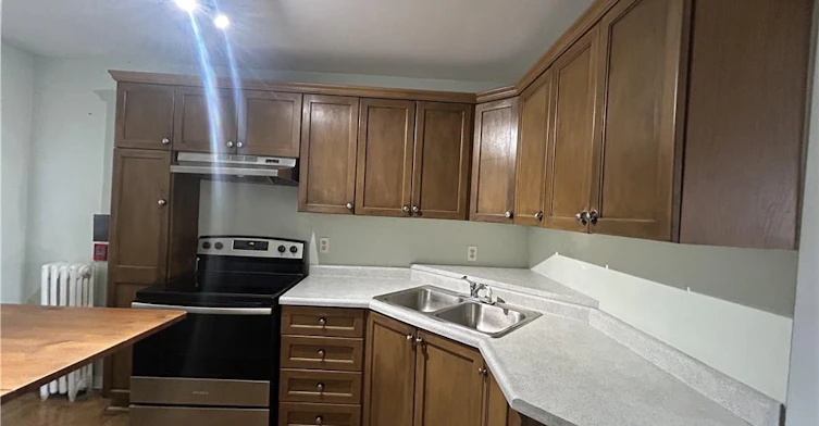 4-352 Hunter Street E, Hamilton, ON, L8N 1N8 - 6