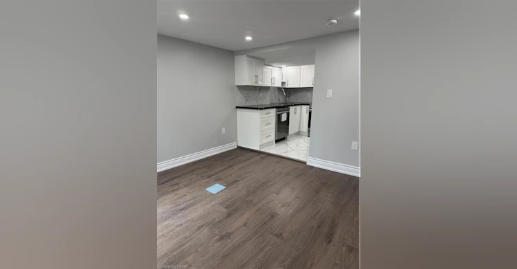 Lower-276 Belmoral Avenue N, Hamilton, ON, L8L 7S4 - 3