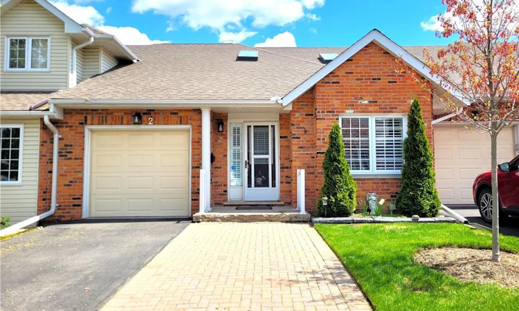 2-810 Golf Links Road