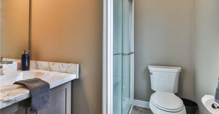 11 Tucker Street, Thorold, ON, L2V 0G3 - 7