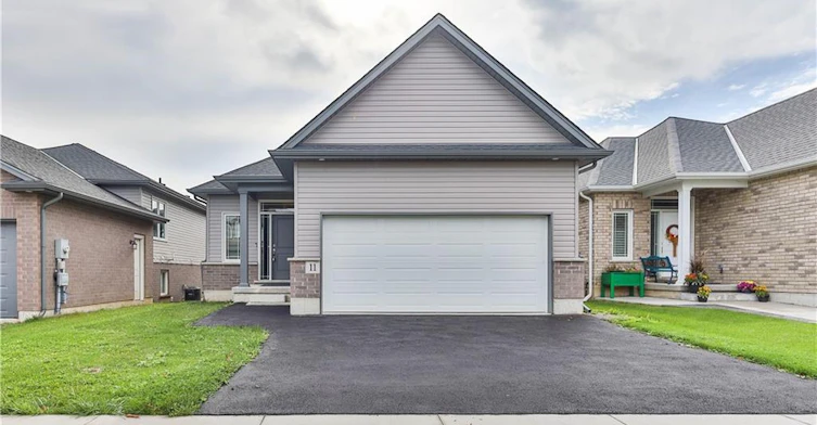 11 Tucker Street, Thorold, ON, L2V 0G3