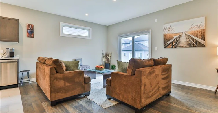 11 Tucker Street, Thorold, ON, L2V 0G3 - 12