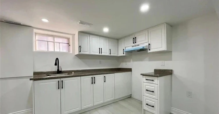 19 Crosthwaite Avenue S, Hamilton, ON, L8K 2T7 - 7