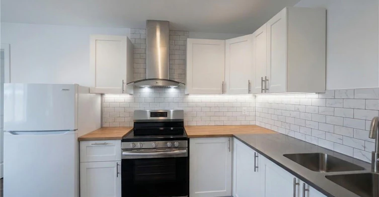 2-56 Skylark Drive, Hamilton, ON, L9A 4Y3 - 3
