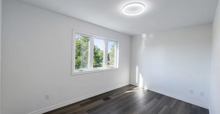 2-56 Skylark Drive, Hamilton, ON, L9A 4Y3 - 6
