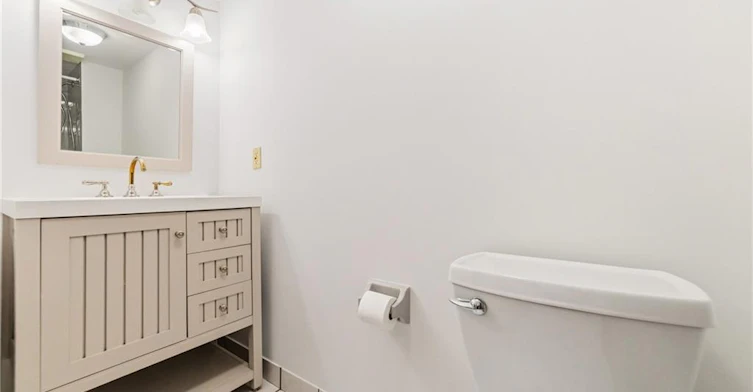 404-100 Bronte Road, Oakville, ON, L6L 6L5 - 7