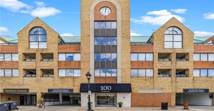 404-100 Bronte Road, Oakville, ON, L6L 6L5