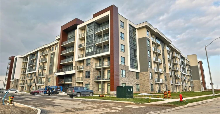 319-101 Shoreview Place, Hamilton, ON, L8E 0K2