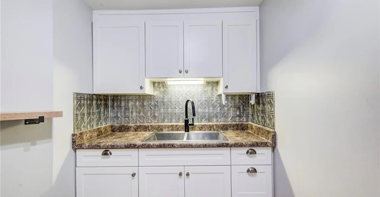 lower-213 Union Street E, Waterloo, ON, N2J 1C9 - 7