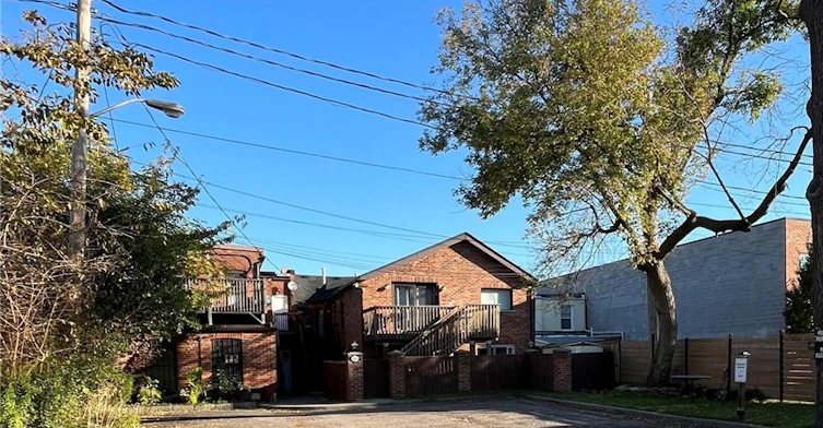 B-56 King Street W, Hamilton, ON, L9H 1T8 - 13