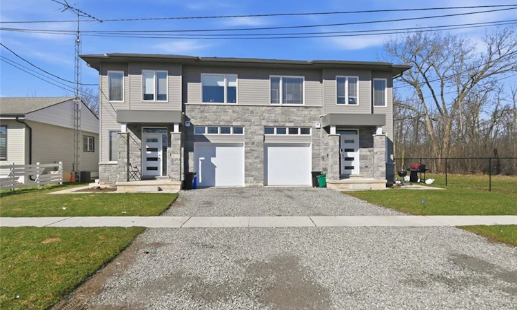 46 Pietz Avenue