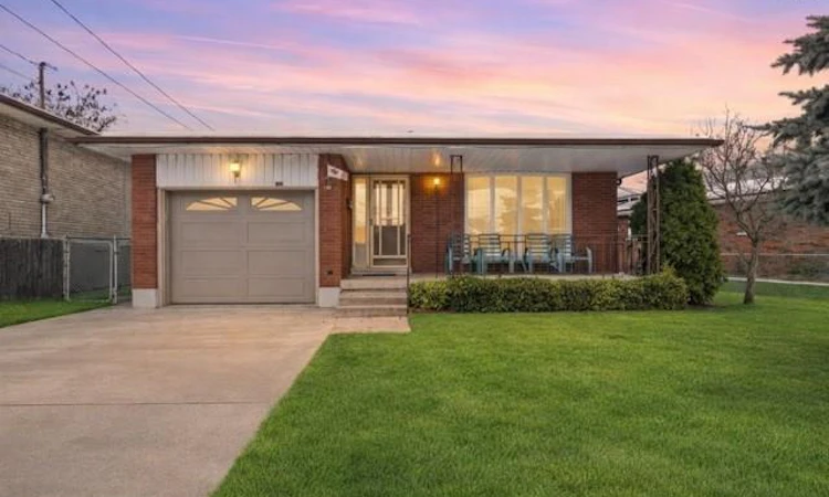 88 Glen Valley Drive