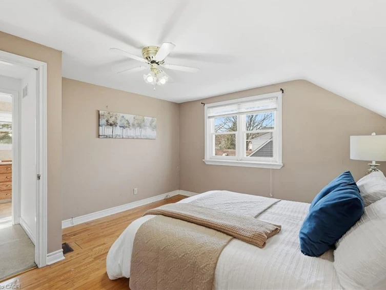 952 Danforth Avenue, Burlington, ON, L7T 1S8 - 26