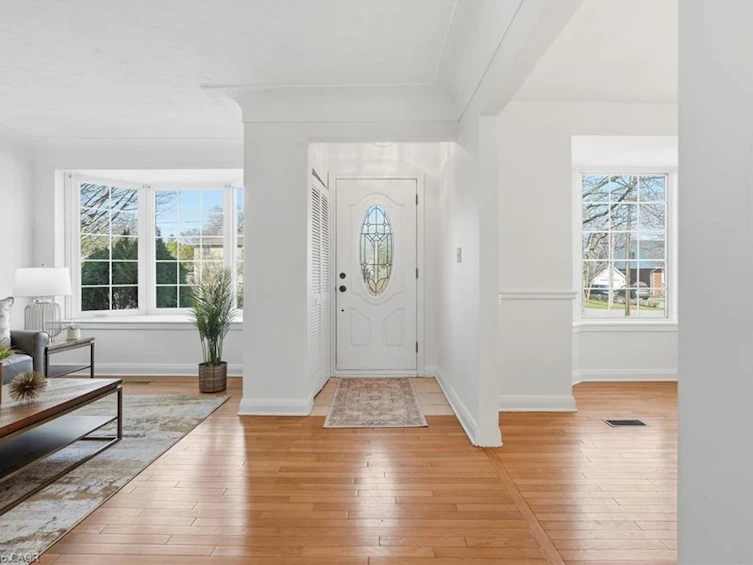 952 Danforth Avenue, Burlington, ON, L7T 1S8 - 5