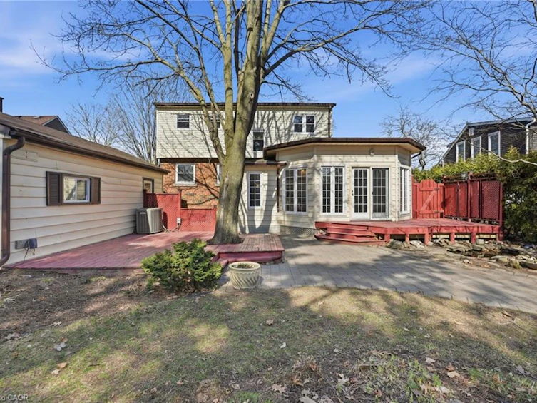 952 Danforth Avenue, Burlington, ON, L7T 1S8 - 43